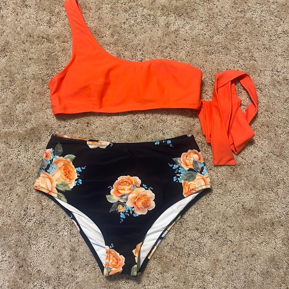 Like New-Bikini